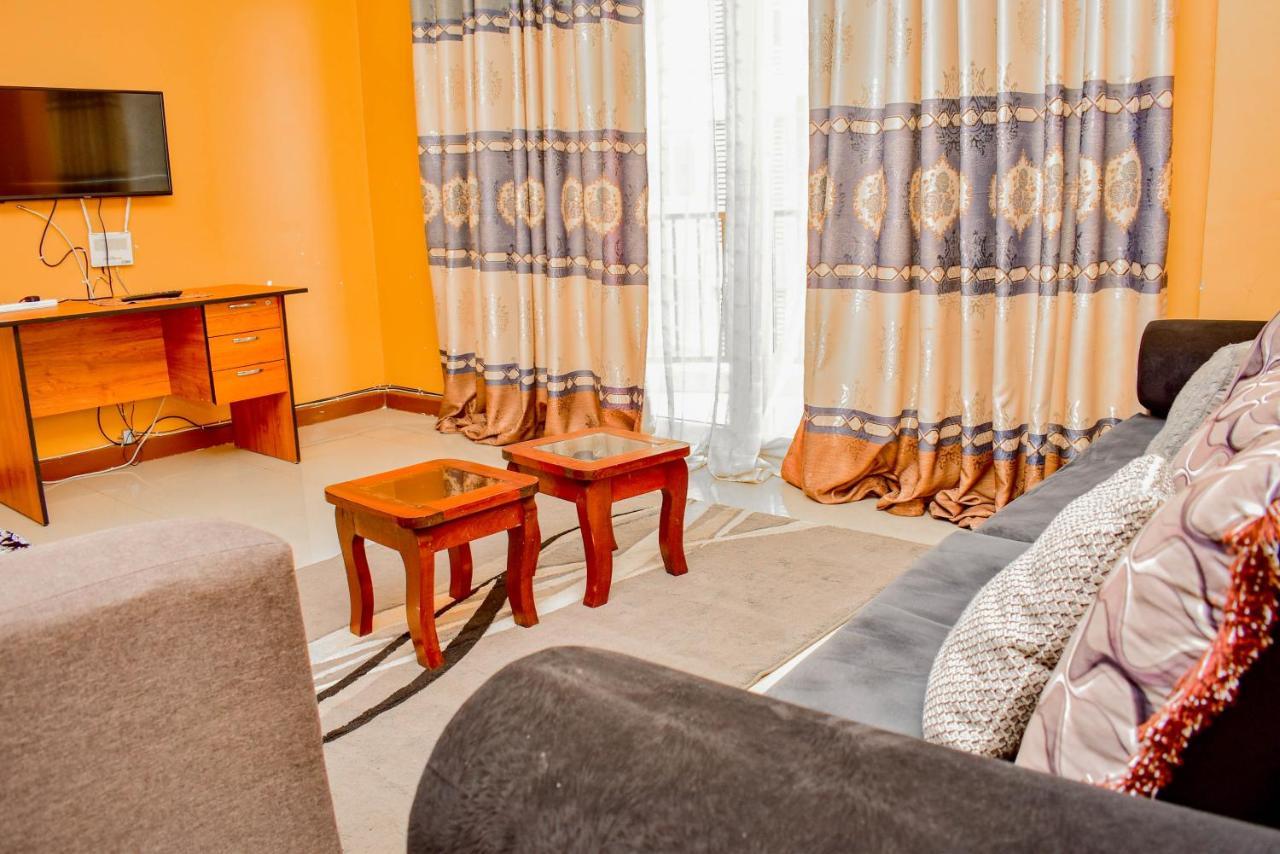 Apex Furnished Apartments Найроби Экстерьер фото